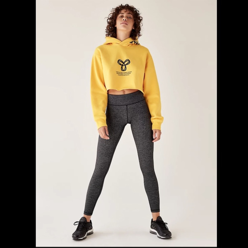 TNA Aritzia Equator Pant